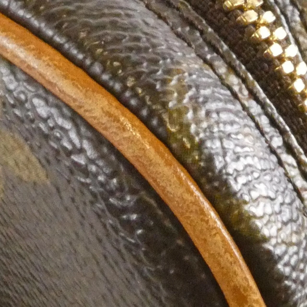 LOUIS VUITTON Pochette M51870 Shoulder Monogram 黑色 Monogram 中古品B - 縮圖 5