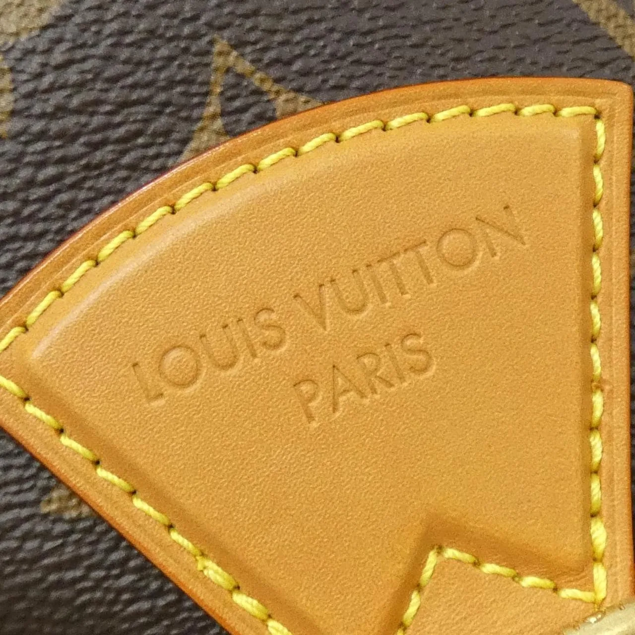 LOUIS VUITTON Montsouris M14015 Backpack Monogram 黑色 Monogram 中古品A - 縮圖 4