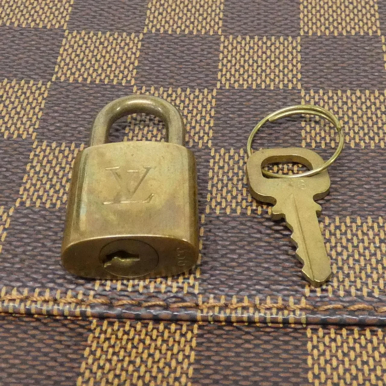 LOUIS VUITTON N41432 Boston Damier Black Damier - Thumbnail 4