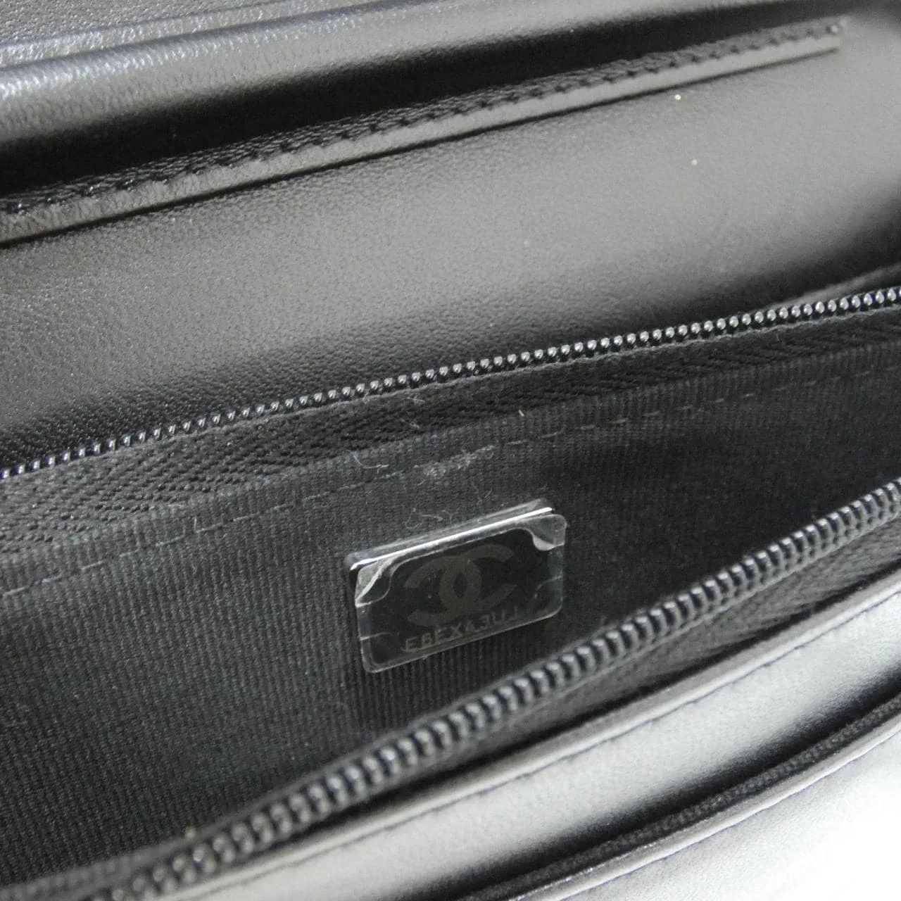 CHANEL Chanel 19 AP3506 Wallet Black Rank A - Thumbnail 9