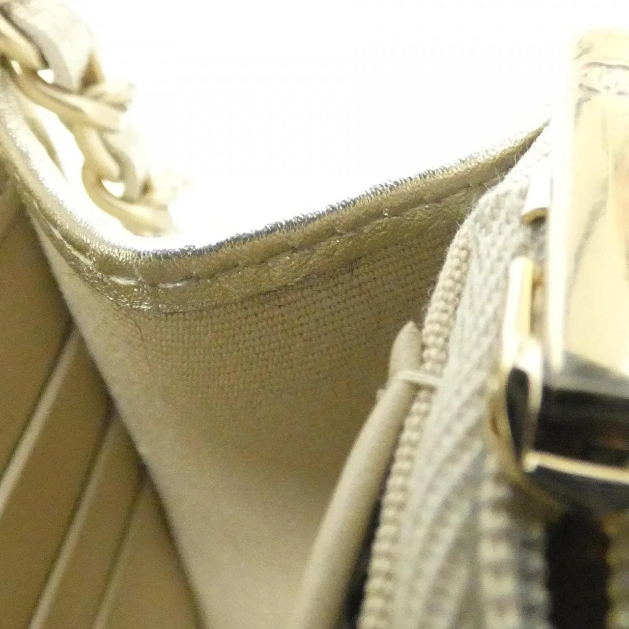 CHANEL Chanel 19 AP3938 Wallet Caviar Leather Gold Caviar Leather Rank A - Thumbnail 10