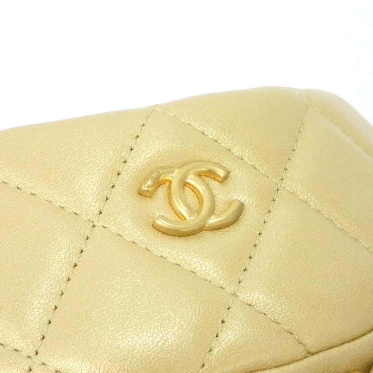 CHANEL AP4692 Pouch Lambskin Gold Lambskin Unused - Thumbnail 4