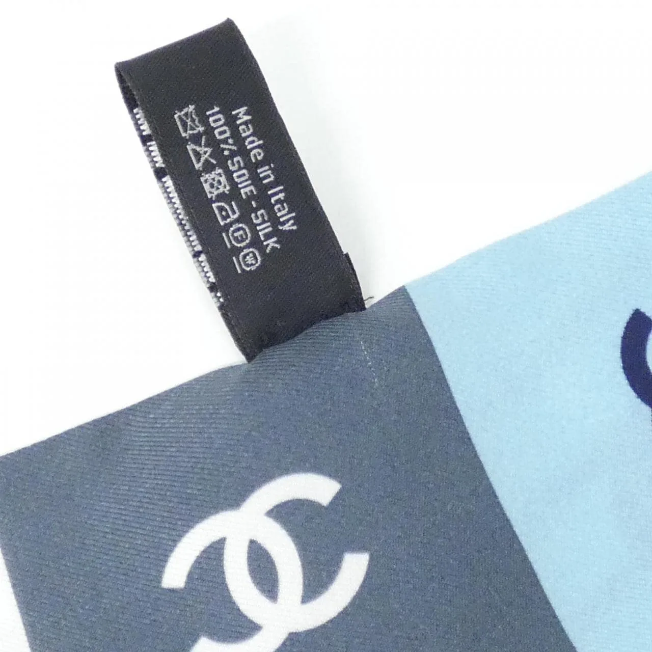 CHANEL AA8817 Accessories Black Rank A - Thumbnail 4