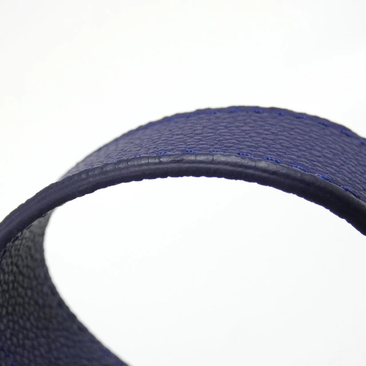 LOUIS VUITTON Discovery M20587 Shoulder Monogram Blue Monogram Rank A - Thumbnail 7