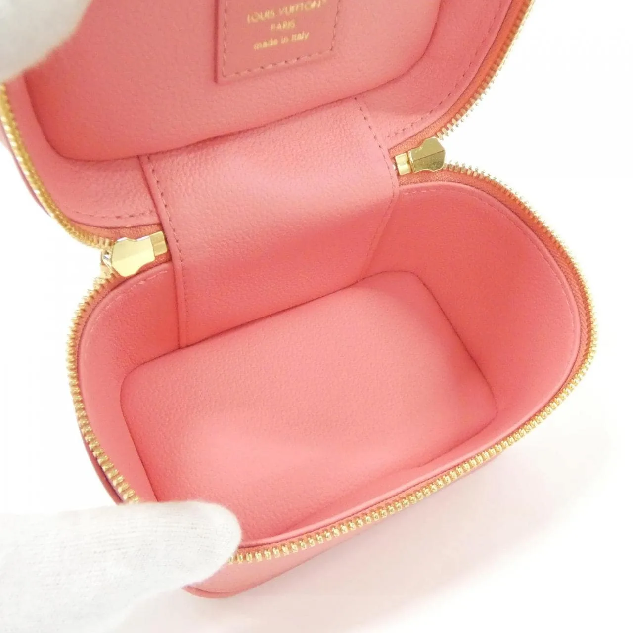 LOUIS VUITTON M25857 Pouch Epi 黑色 Epi 中古品A - 縮圖 6