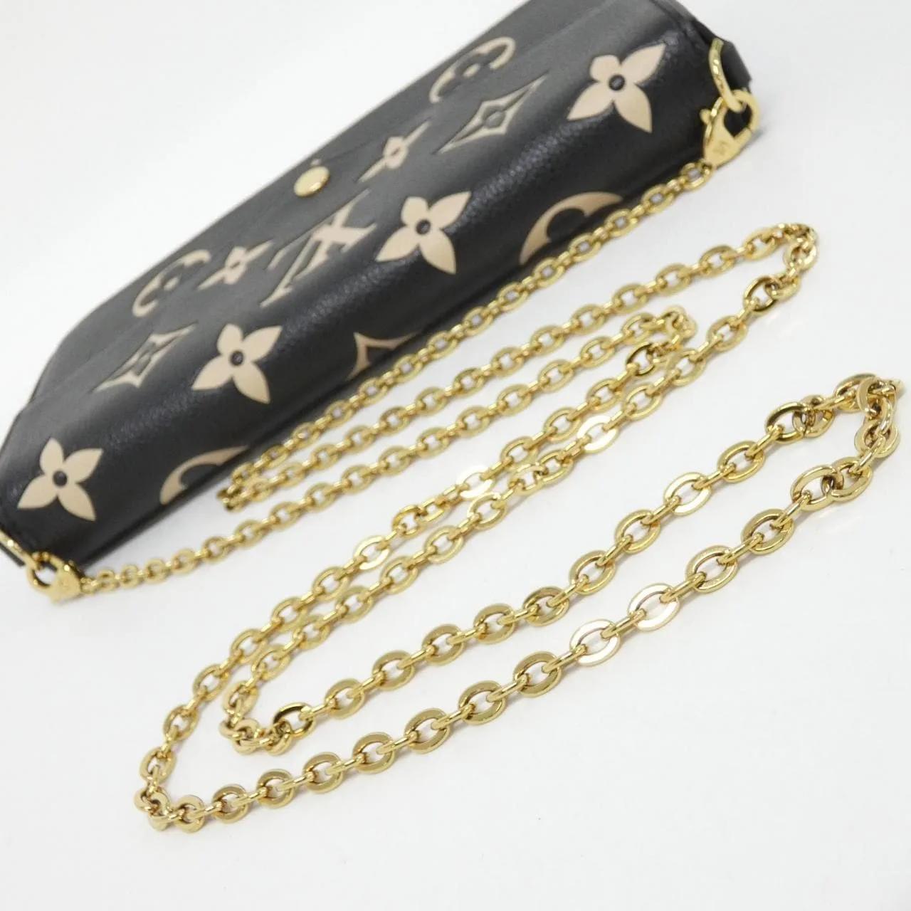 LOUIS VUITTON Pochette M80482 Shoulder Monogram Black Monogram - Thumbnail 6