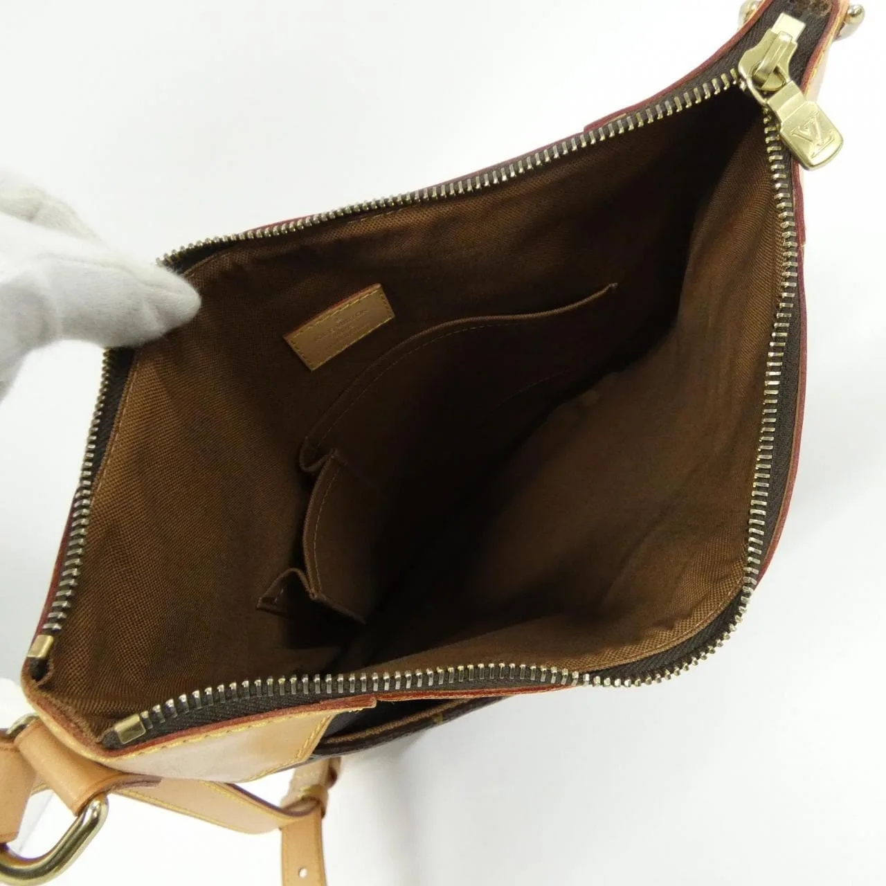 LOUIS VUITTON Odéon M56389 Shoulder Monogram 黑色 Monogram 中古品A - 縮圖 10