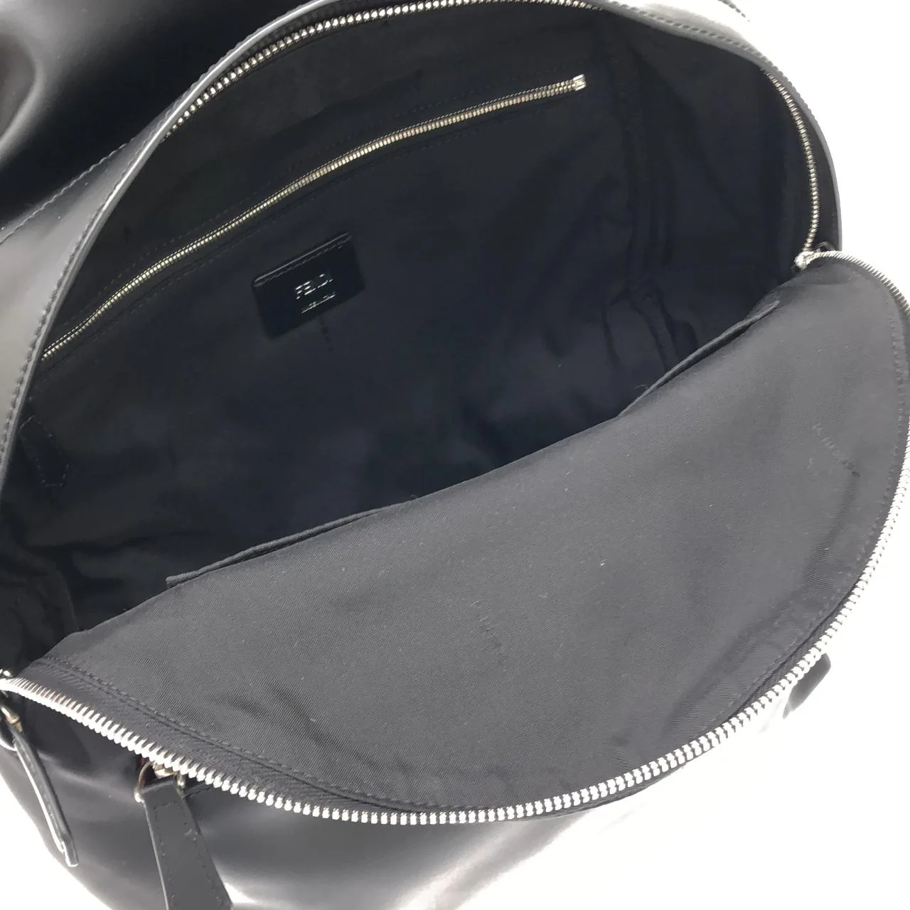 FENDI 7VZ042 A3DA Backpack Nylon 銀色 尼龍 中古品A - 縮圖 6