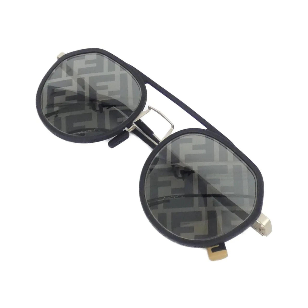 FENDI FE40040U Sunglasses 黑色 中古品A - 縮圖 2