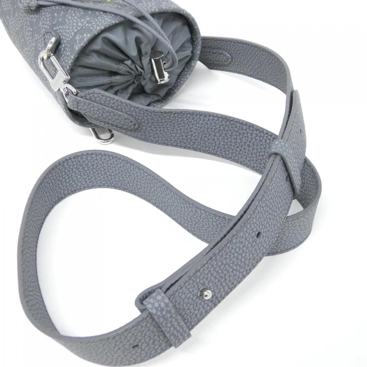 LOUIS VUITTON M81572 Pouch Black - Thumbnail 5