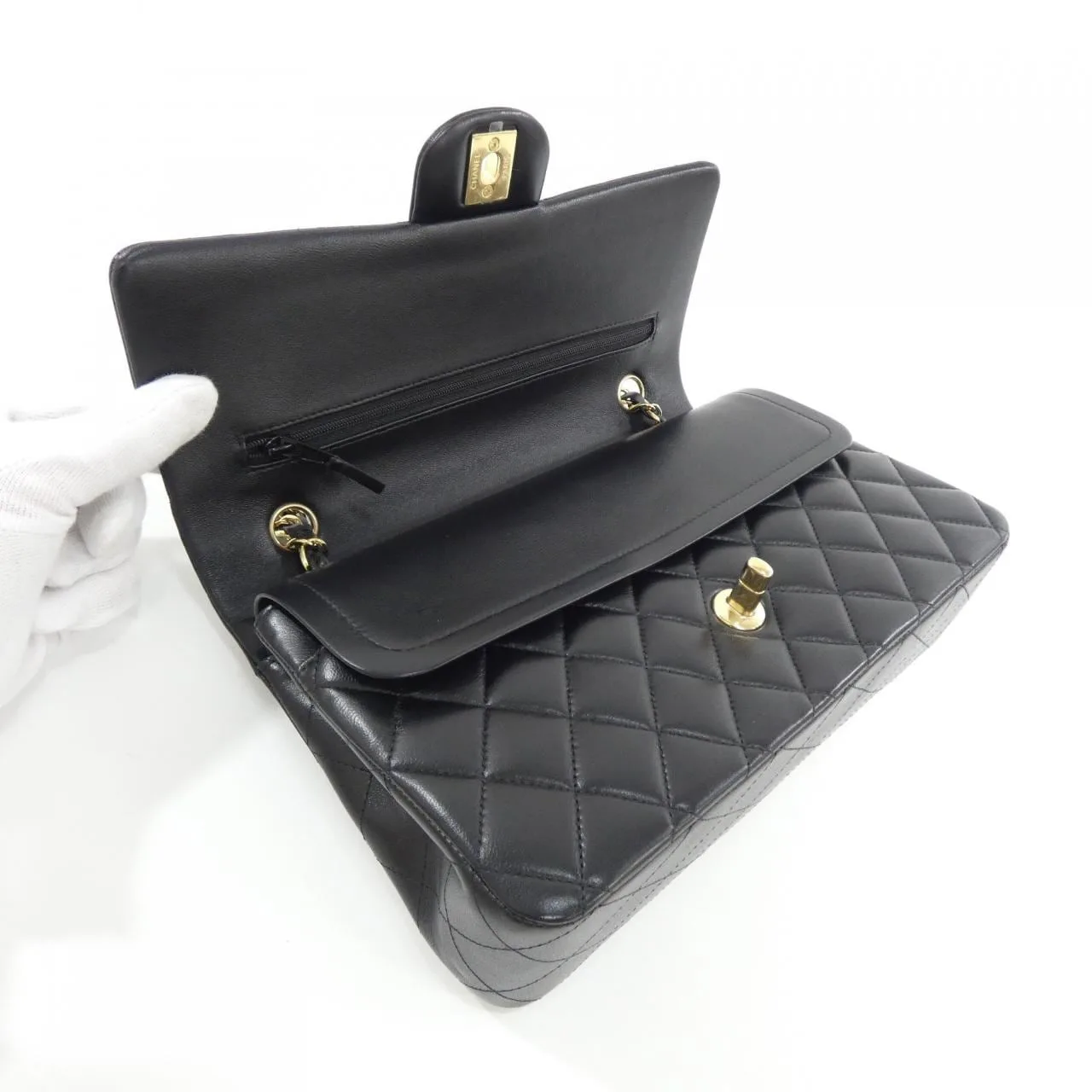 CHANEL Matelasse 1112 Shoulder Lambskin Black Lambskin Rank A - Thumbnail 7