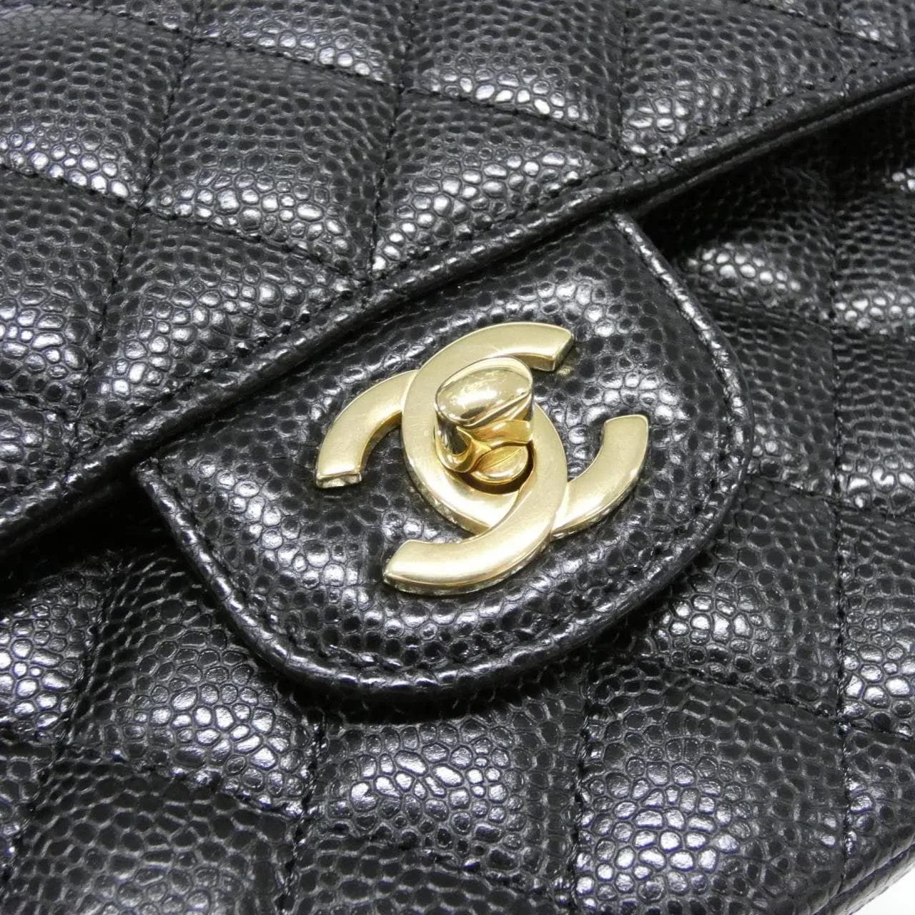 CHANEL Matelasse 1113 Shoulder Grained Calfskin 黑色 荔枝紋牛皮 中古品A - 縮圖 4