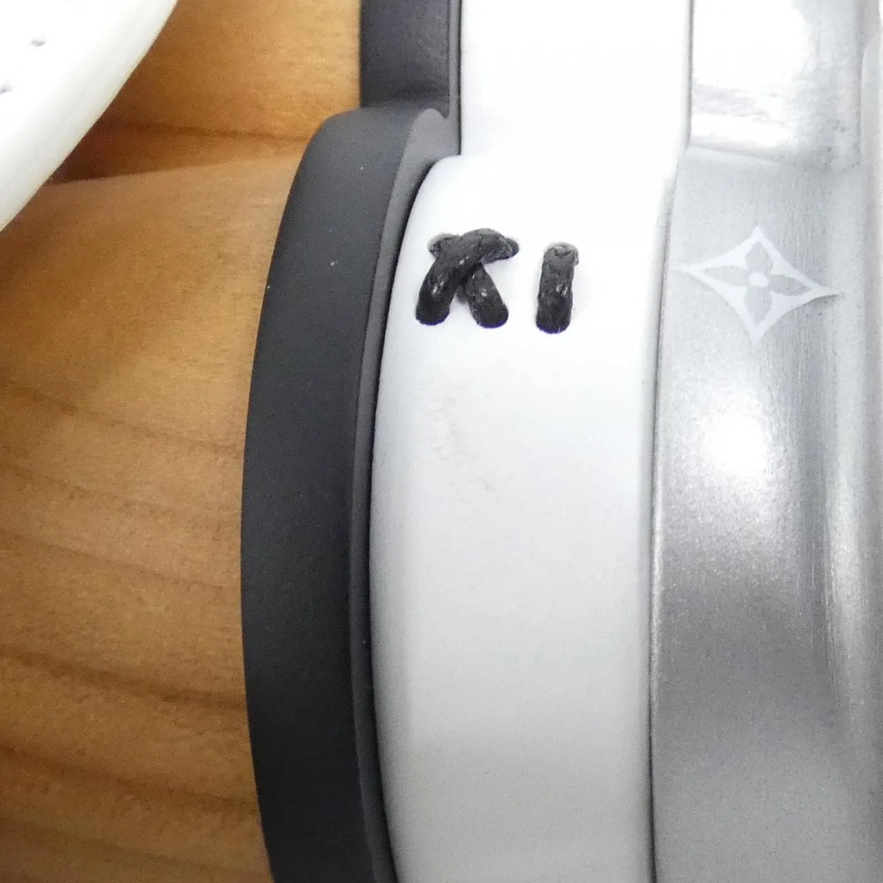 LOUIS VUITTON GI0810 Wallet White Rank A - Thumbnail 8