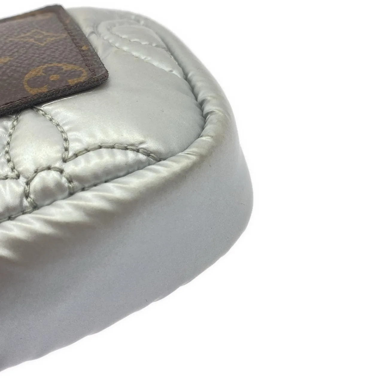LOUIS VUITTON M81716 Shoulder Monogram 銀色 Monogram 中古品A - 縮圖 3