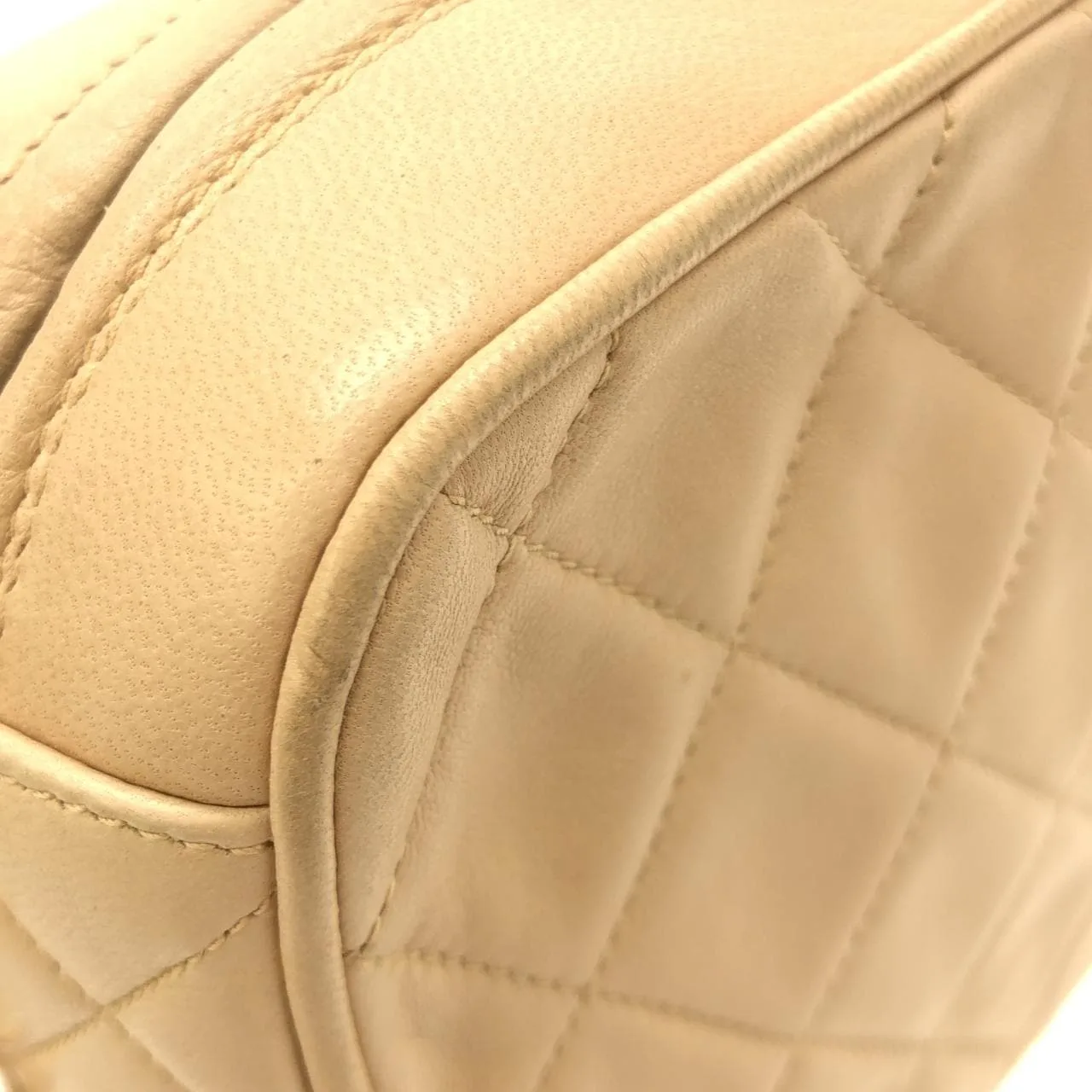 CHANEL Shoulder Lambskin Beige Lambskin Rank B - Thumbnail 4