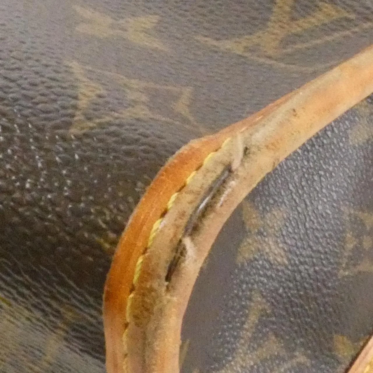 LOUIS VUITTON M40007 Shoulder Monogram Black Monogram Rank B - Thumbnail 3