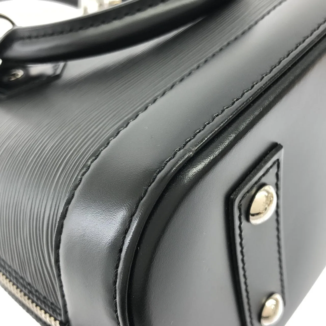 LOUIS VUITTON Alma M40862 Handbag Epi Black Epi Rank A - Thumbnail 3