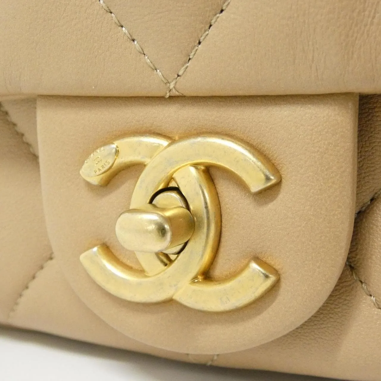 CHANEL Chanel 22 AS3214 Shoulder Lambskin Beige Lambskin Rank A - Thumbnail 4