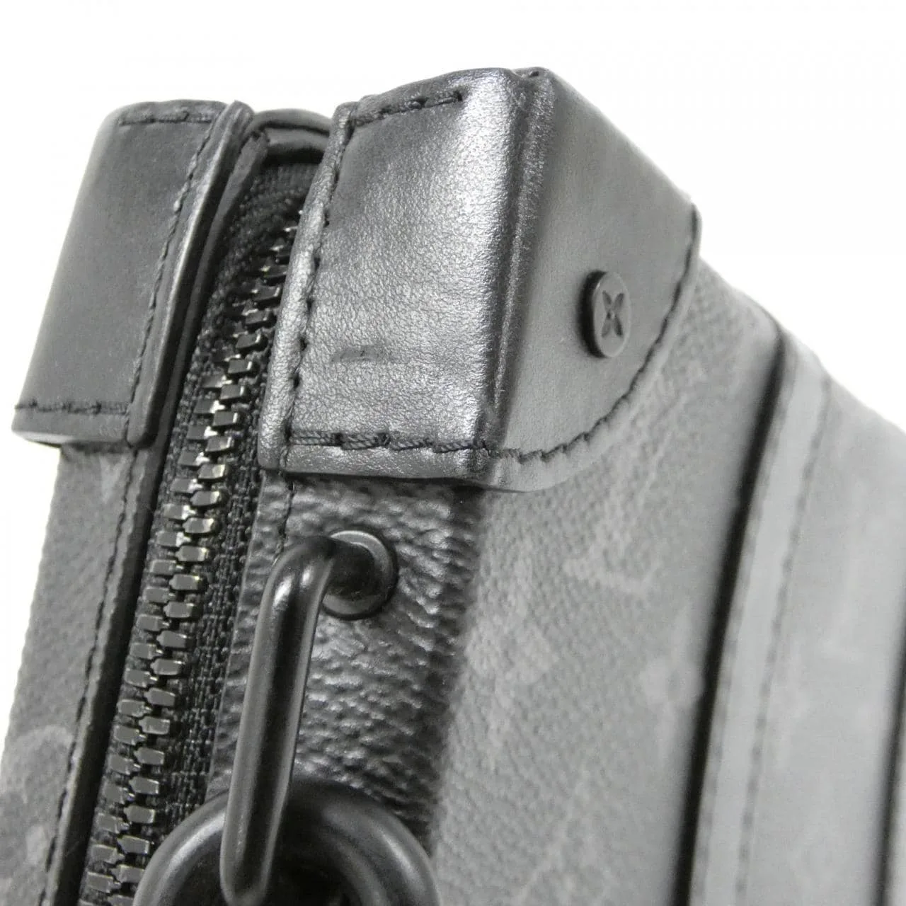 LOUIS VUITTON Soft Trunk M69838 Shoulder Monogram 黑色 Monogram 中古品A - 縮圖 3