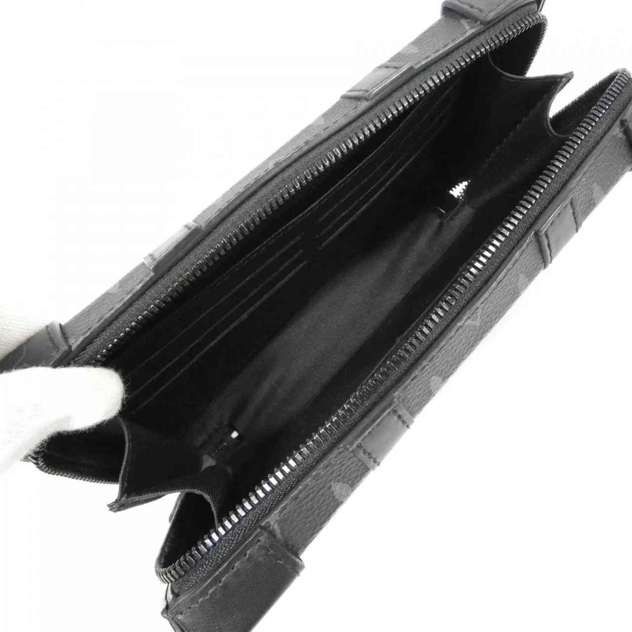 LOUIS VUITTON Soft Trunk M69838 Shoulder Monogram 黑色 Monogram 中古品A - 縮圖 9