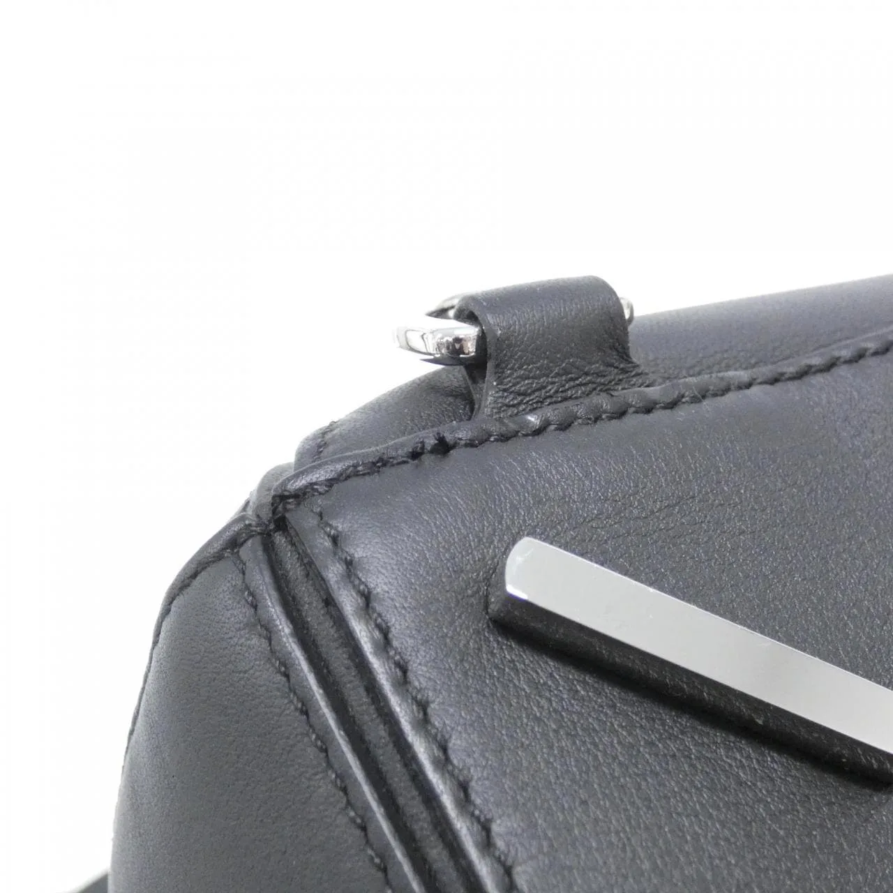 LOEWE Puzzle 322 30 S20 Handbag 黑色 中古品A - 縮圖 3