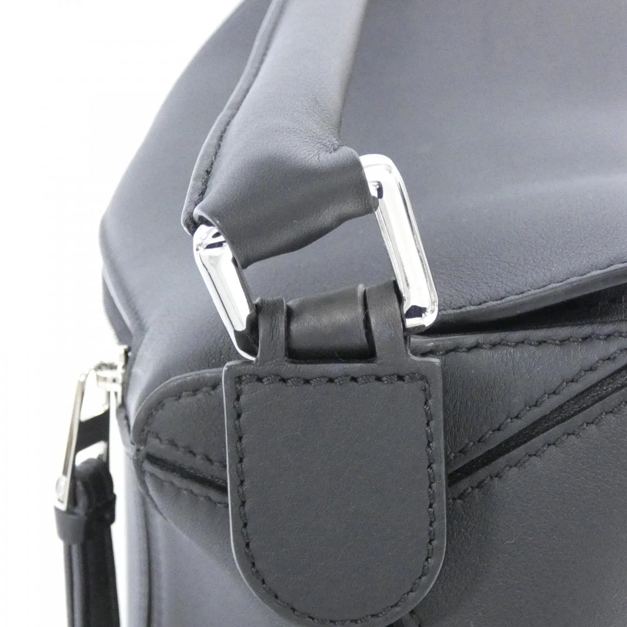 LOEWE Puzzle 322 30 S20 Handbag 黑色 中古品A - 縮圖 6