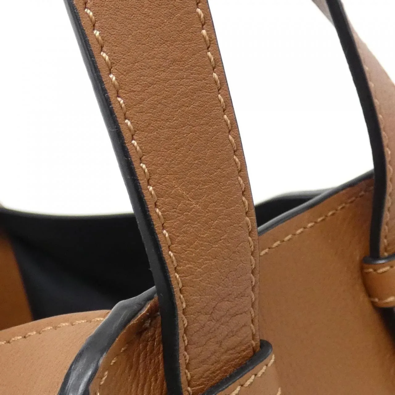 LOEWE Hammock 387 30 S35 Shoulder 黑色 中古品A - 縮圖 6