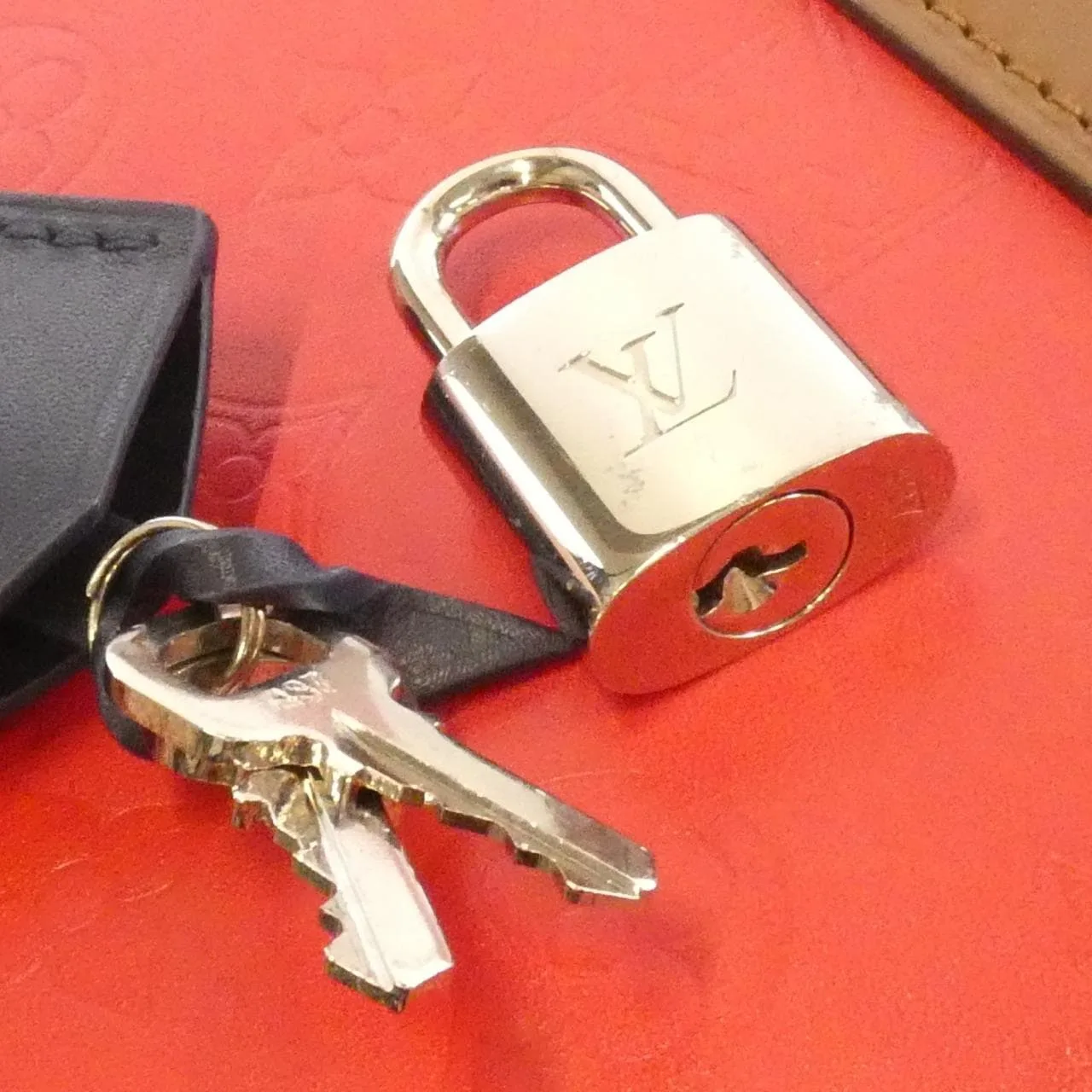 LOUIS VUITTON M42889 Tote Black Rank A - Thumbnail 4