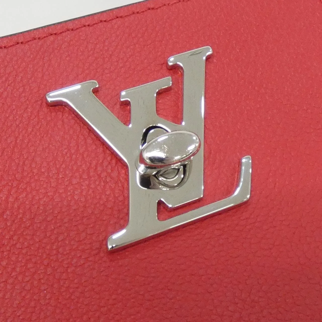 LOUIS VUITTON M42290 Handbag 黑色 中古品A - 縮圖 4