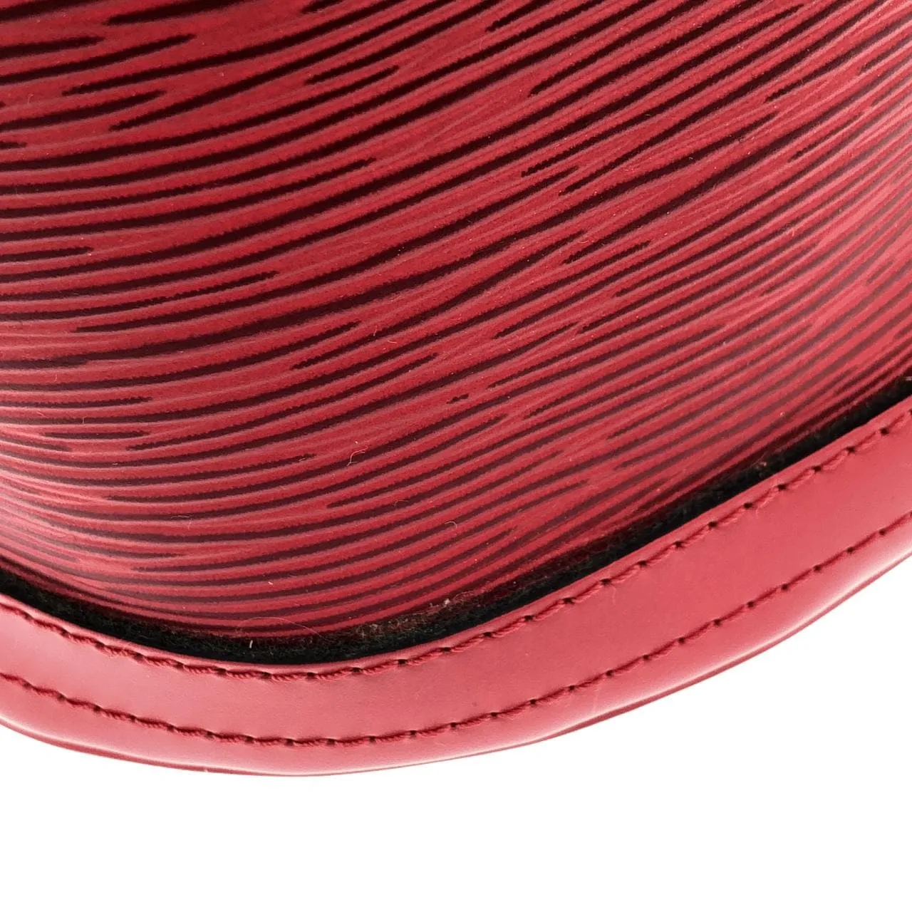 LOUIS VUITTON M5899E Handbag Epi Rouge Epi 中古品A - 縮圖 3