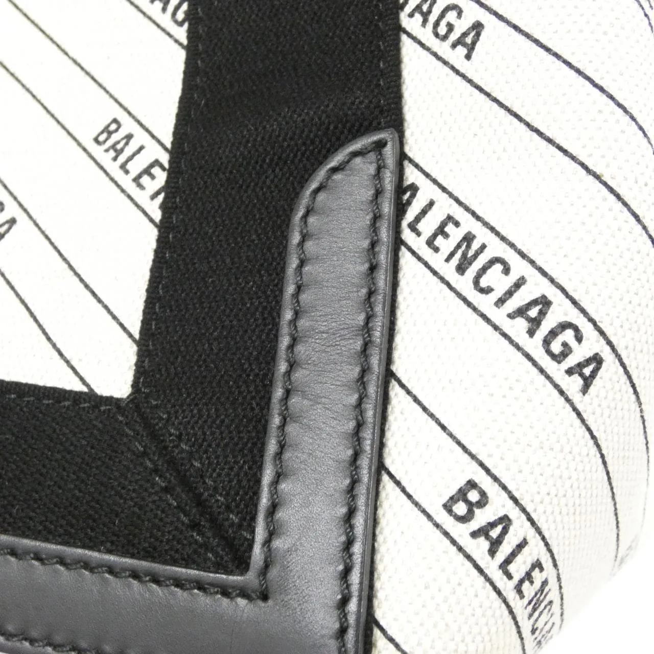 BALENCIAGA 339933 KMZAN Handbag Canvas 深藍色 帆布 中古品B - 縮圖 3