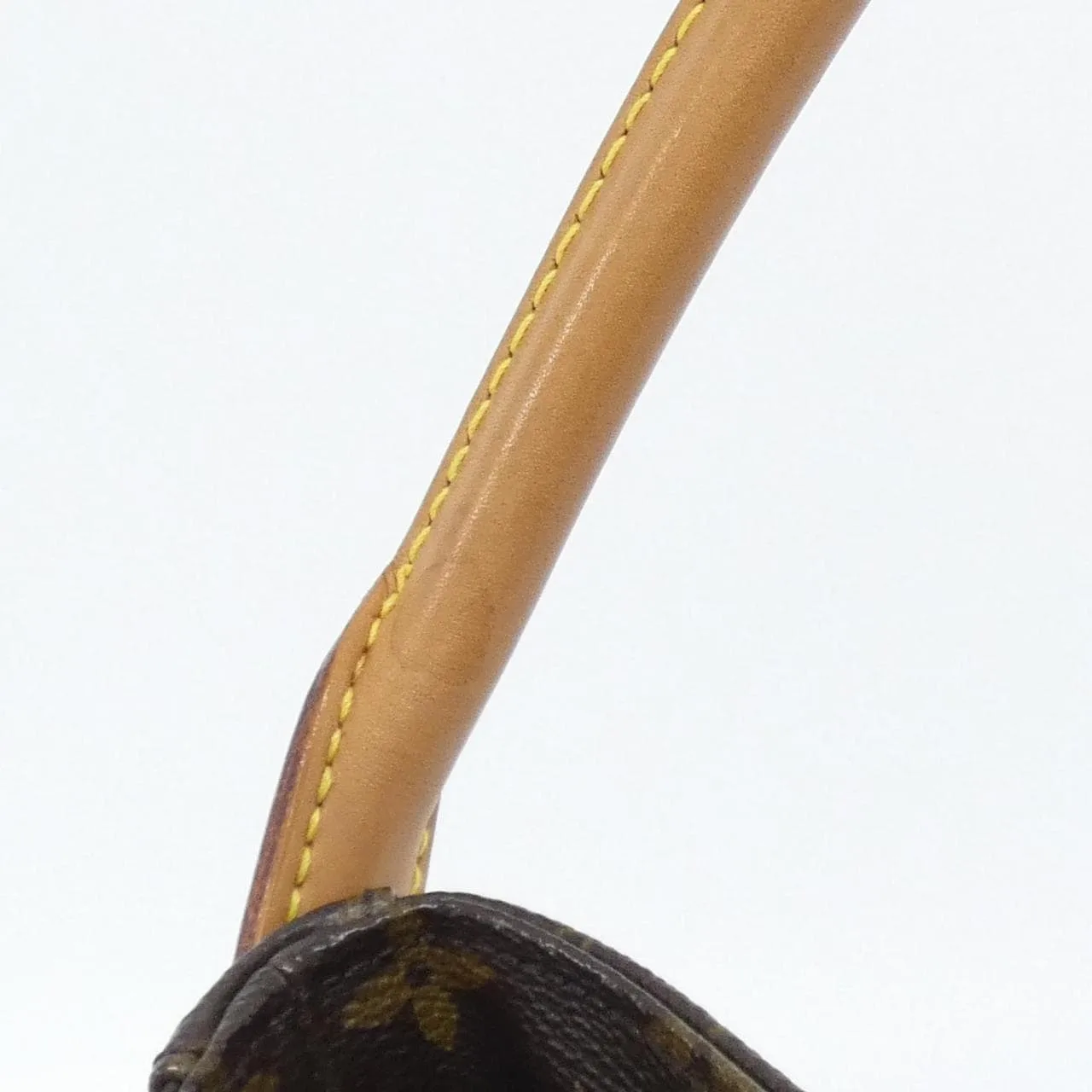 LOUIS VUITTON Looping M51145 Shoulder Monogram Black Monogram Rank A - Thumbnail 5