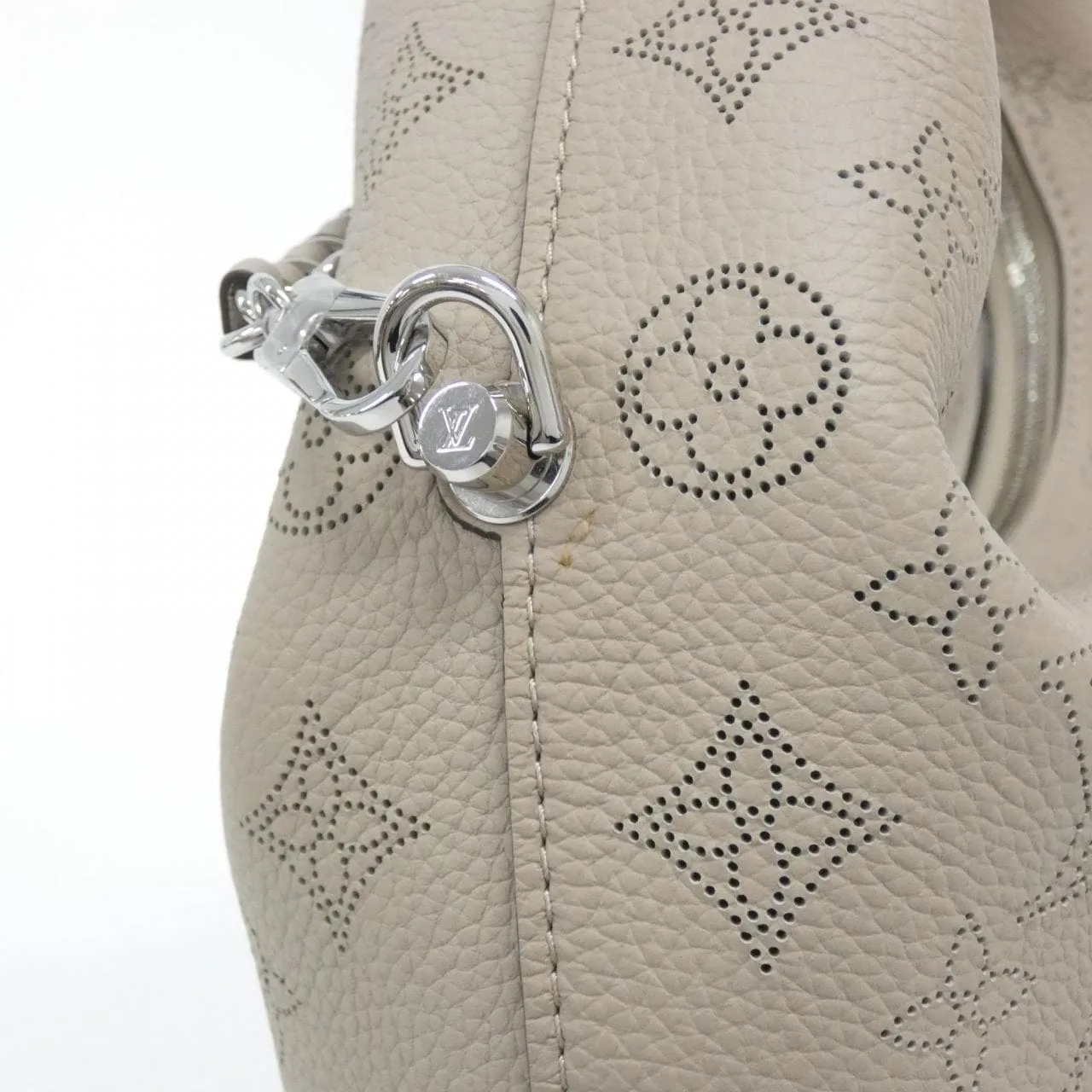 LOUIS VUITTON Mahina M20700 Handbag 黑色 中古品A - 縮圖 3