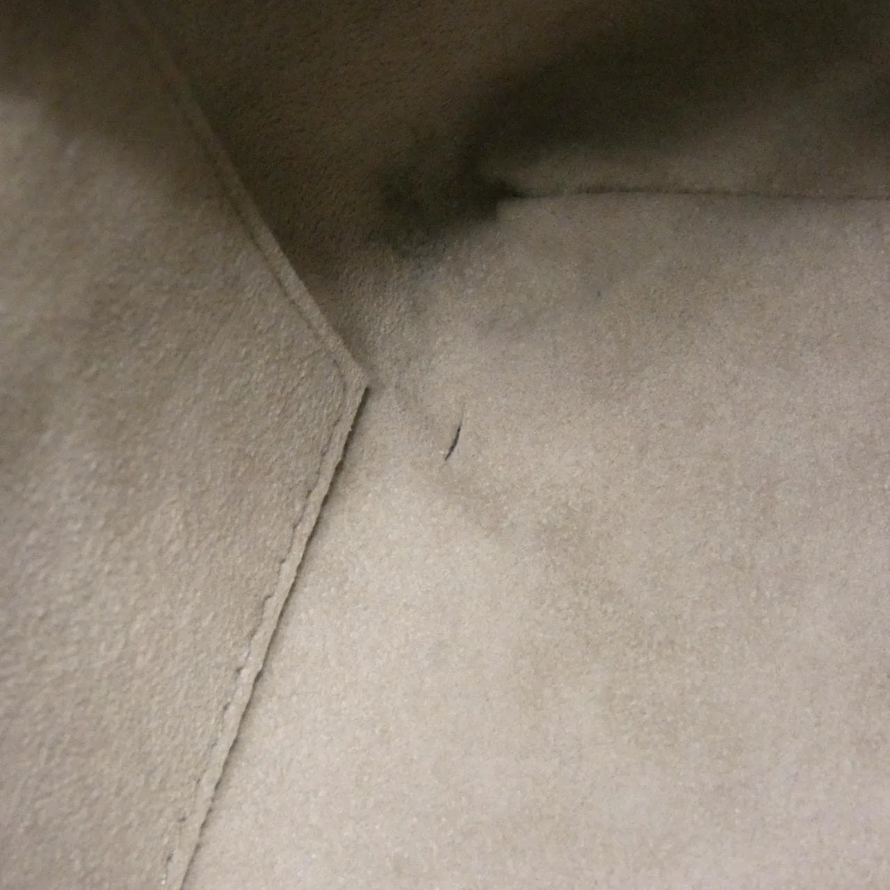 LOUIS VUITTON Mahina M20700 Handbag 黑色 中古品A - 縮圖 6