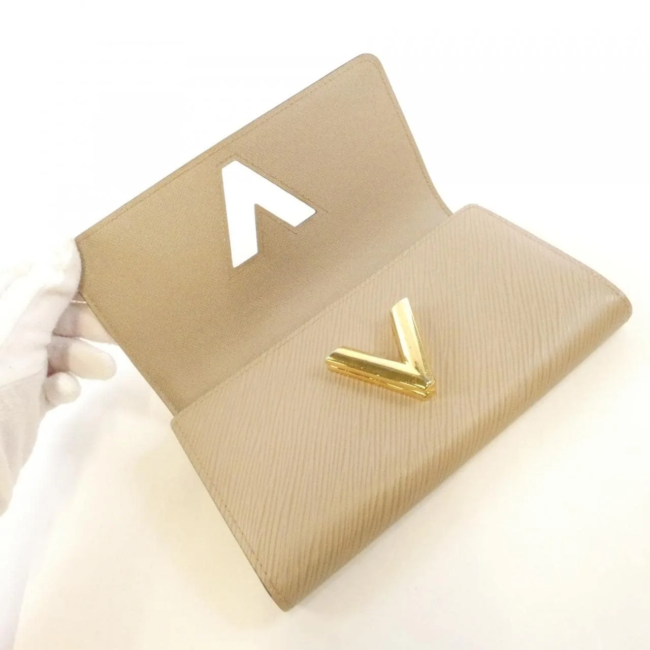 LOUIS VUITTON Twist M67510 Wallet Epi Black Epi Rank B - Thumbnail 4