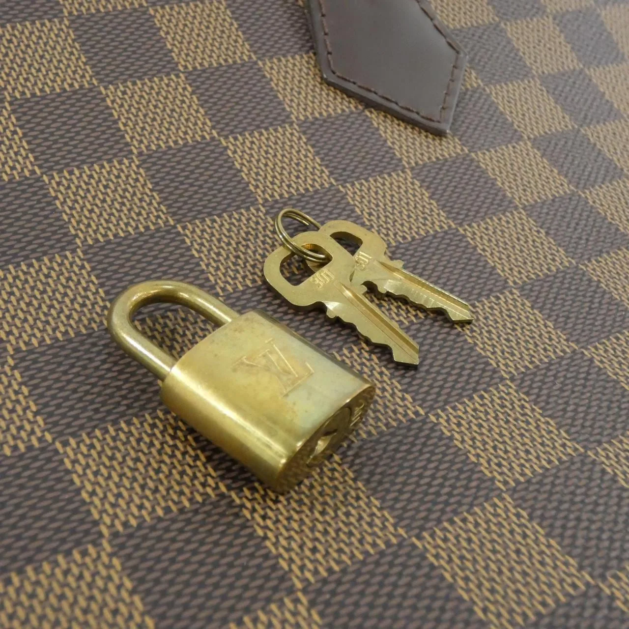 LOUIS VUITTON Alma N51131 Handbag Damier Black Damier Rank A - Thumbnail 4