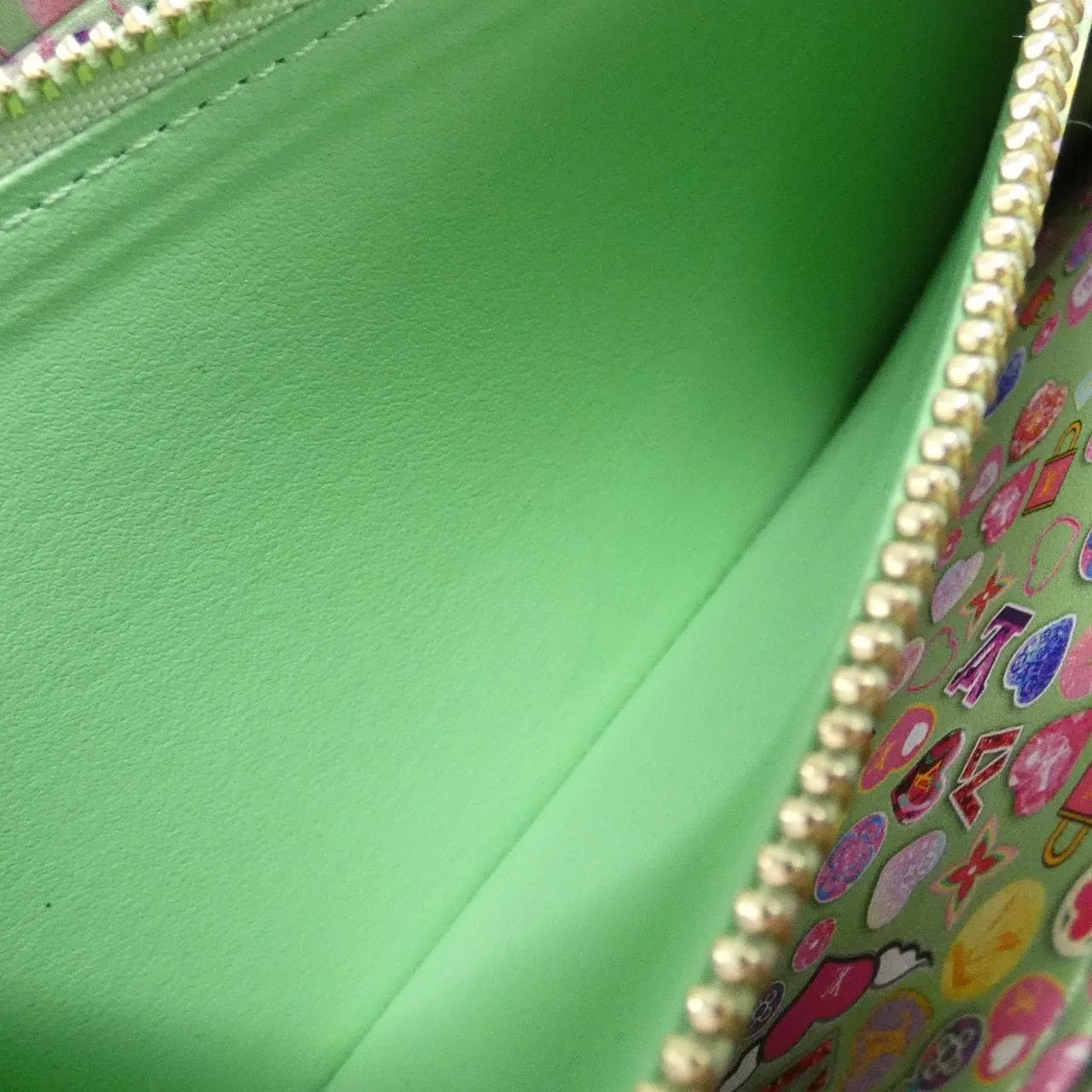 LOUIS VUITTON M82065 Wallet Vernis