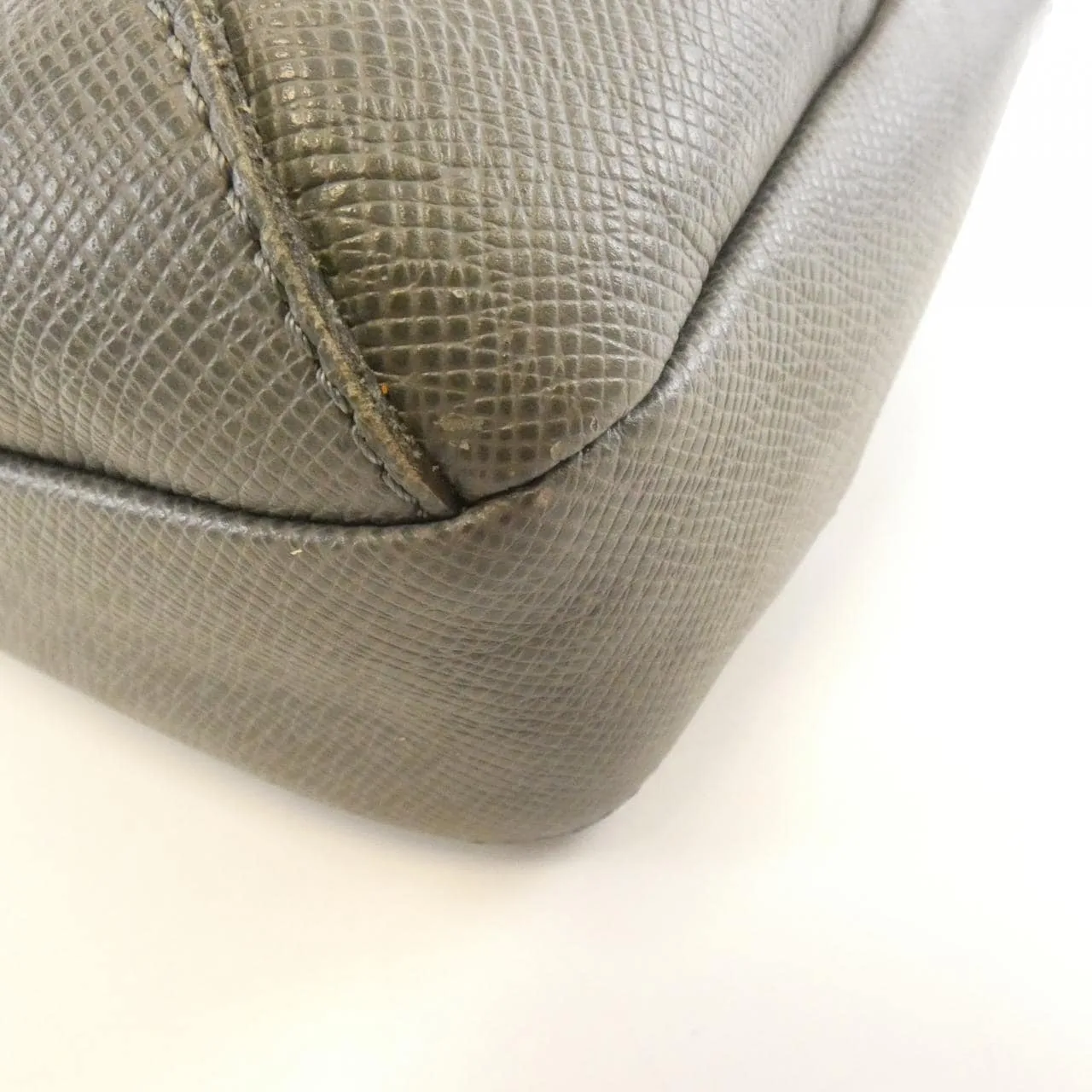 LOUIS VUITTON Avenue M30801 Handbag Black Rank B - Thumbnail 4