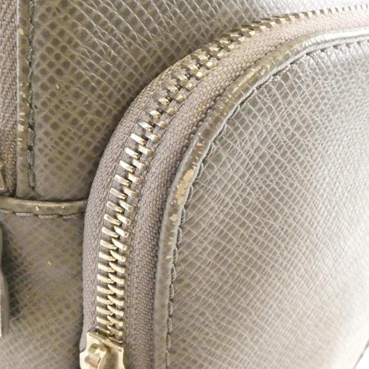 LOUIS VUITTON Avenue M30801 Handbag Black Rank B - Thumbnail 7