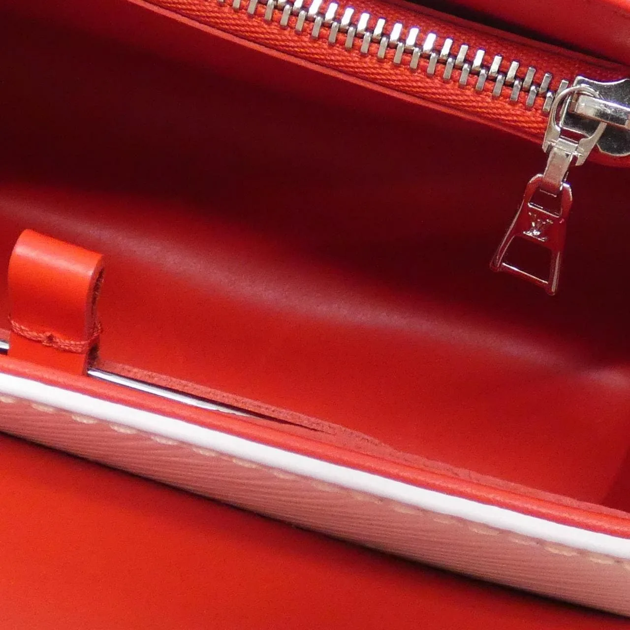 LOUIS VUITTON Twist M21949 Shoulder Epi Rouge Epi Rank A - Thumbnail 7