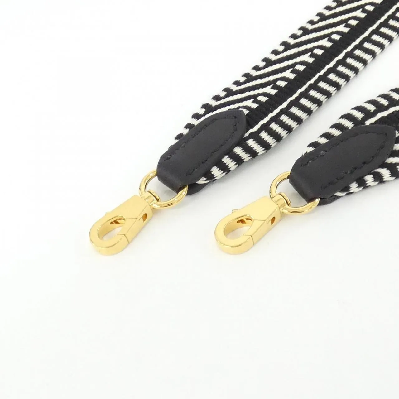 HERMES 073649CC Wallet Canvas 黑色 帆布 中古品A - 縮圖 3