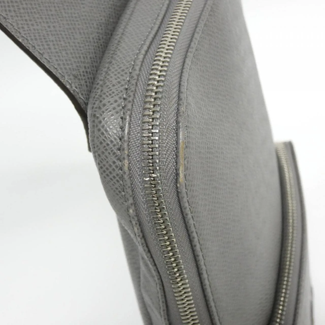 LOUIS VUITTON Avenue M30801 Handbag Black Rank A - Thumbnail 6