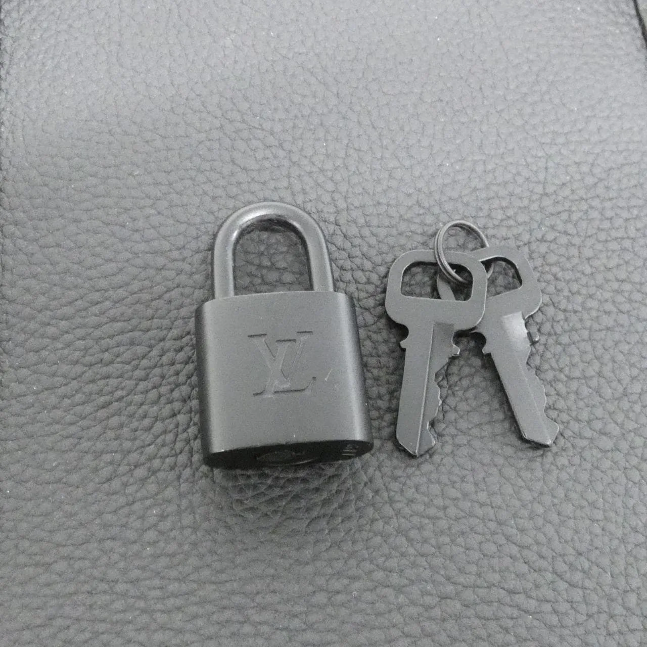 LOUIS VUITTON Lockit M59158 Handbag Lambskin Black Lambskin Rank A - Thumbnail 6