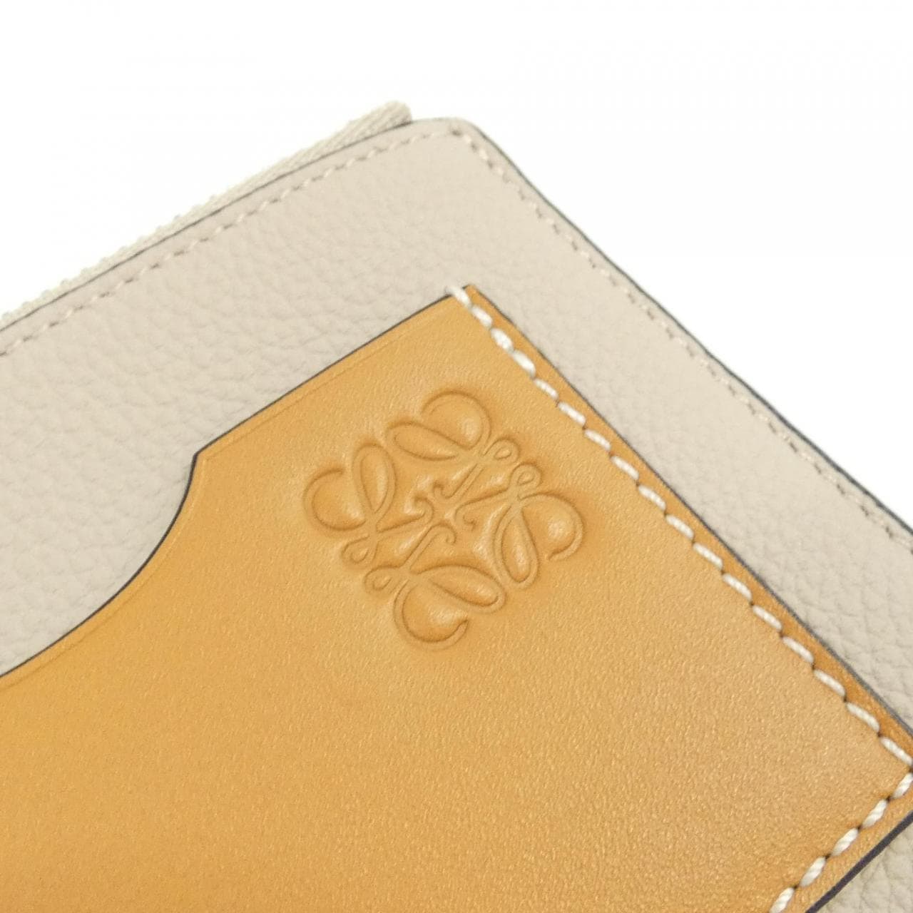 LOEWE C660O37X04 Coin Case 3