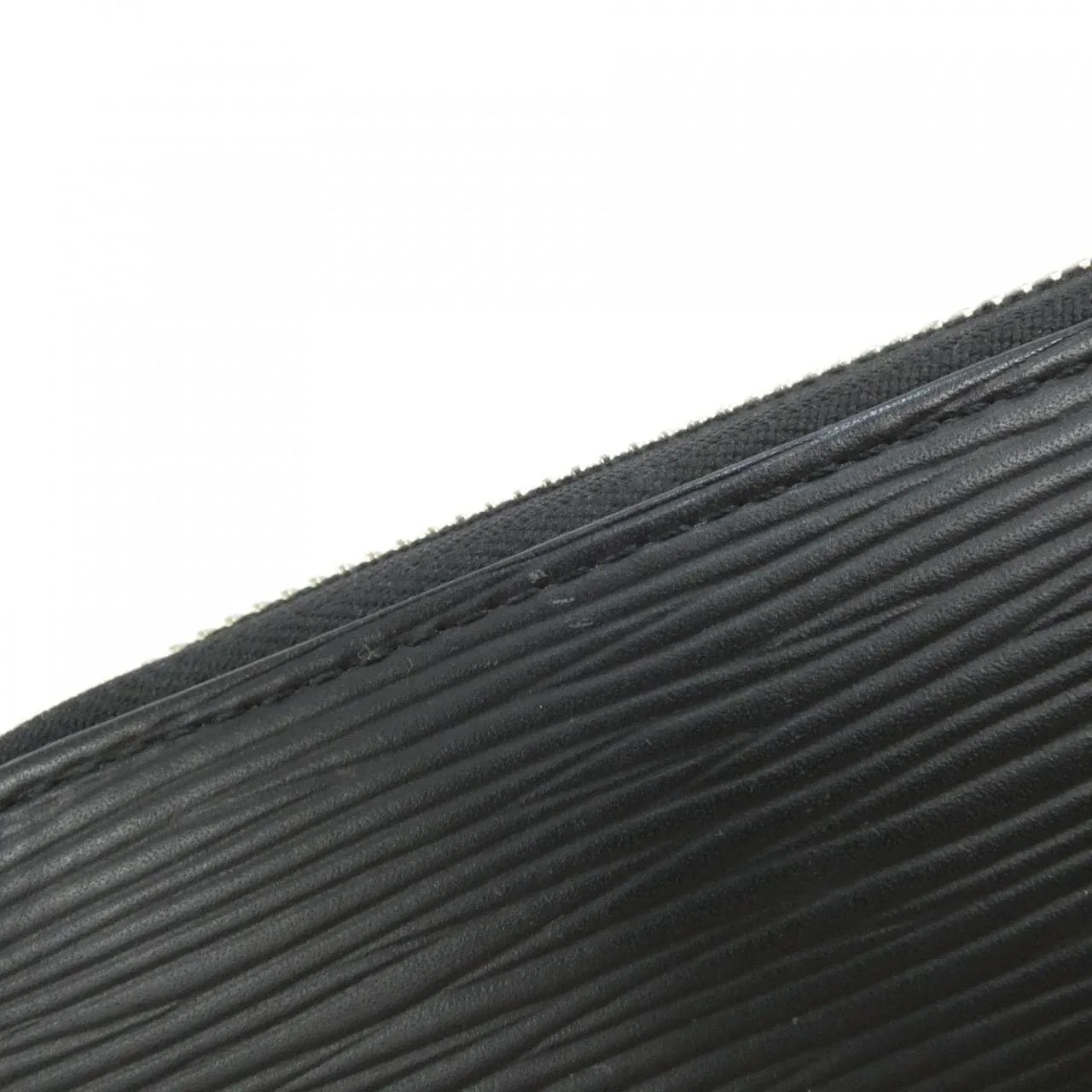 LOUIS VUITTON M62643 Wallet Epi 黑色 Epi 中古品A - 縮圖 3