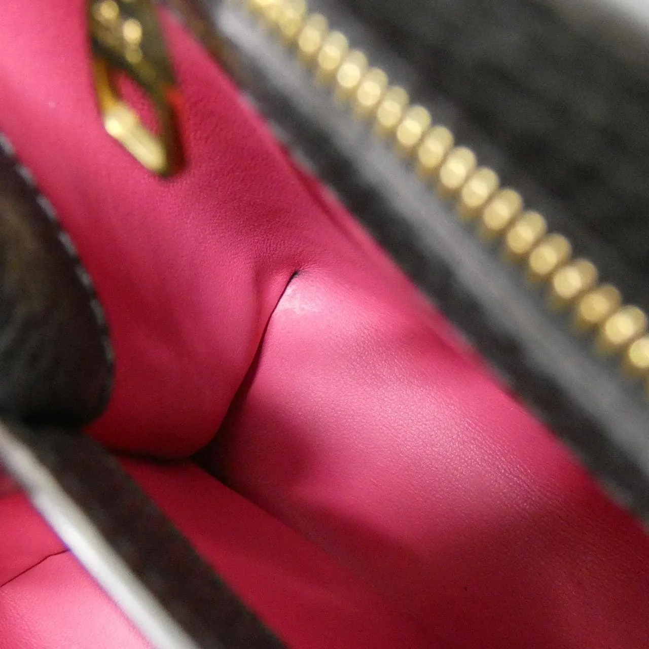LOUIS VUITTON Capucines M42259 Handbag 黑色 中古品A - 縮圖 10