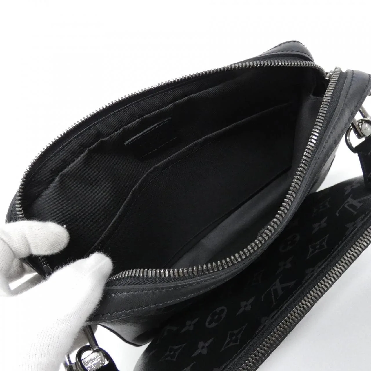 LOUIS VUITTON Eclipse M69443 Shoulder Monogram 黑色 Monogram 中古品A - 縮圖 7