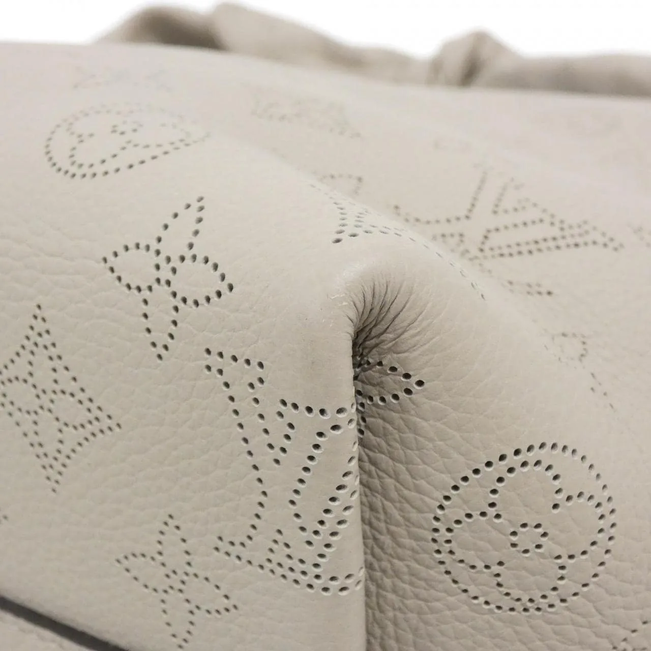 LOUIS VUITTON Mahina M20787 Shoulder 黑色 中古品A - 縮圖 3