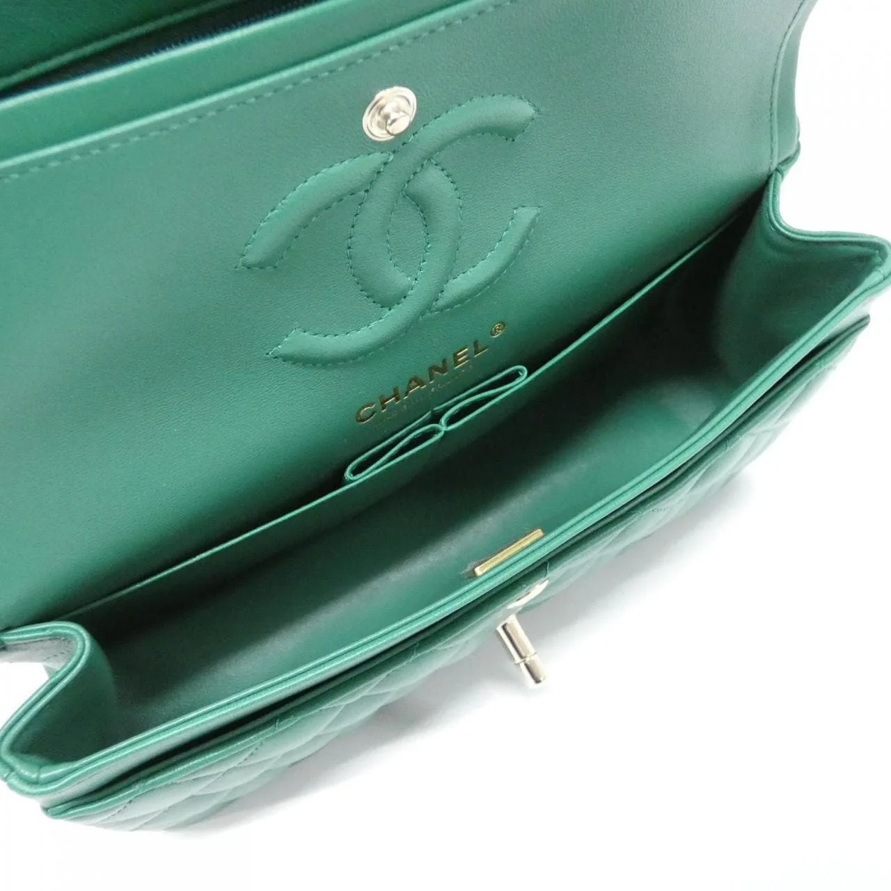 CHANEL Matelasse 1113 Shoulder Lambskin Green Lambskin Rank A - Thumbnail 6