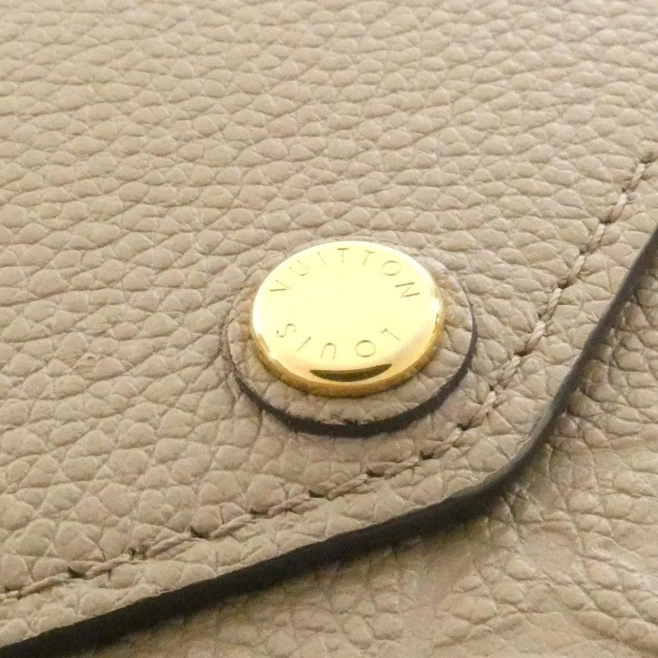 LOUIS VUITTON M68708 Wallet Monogram 4